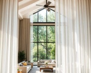Quali tende valorizzano la luce naturale?